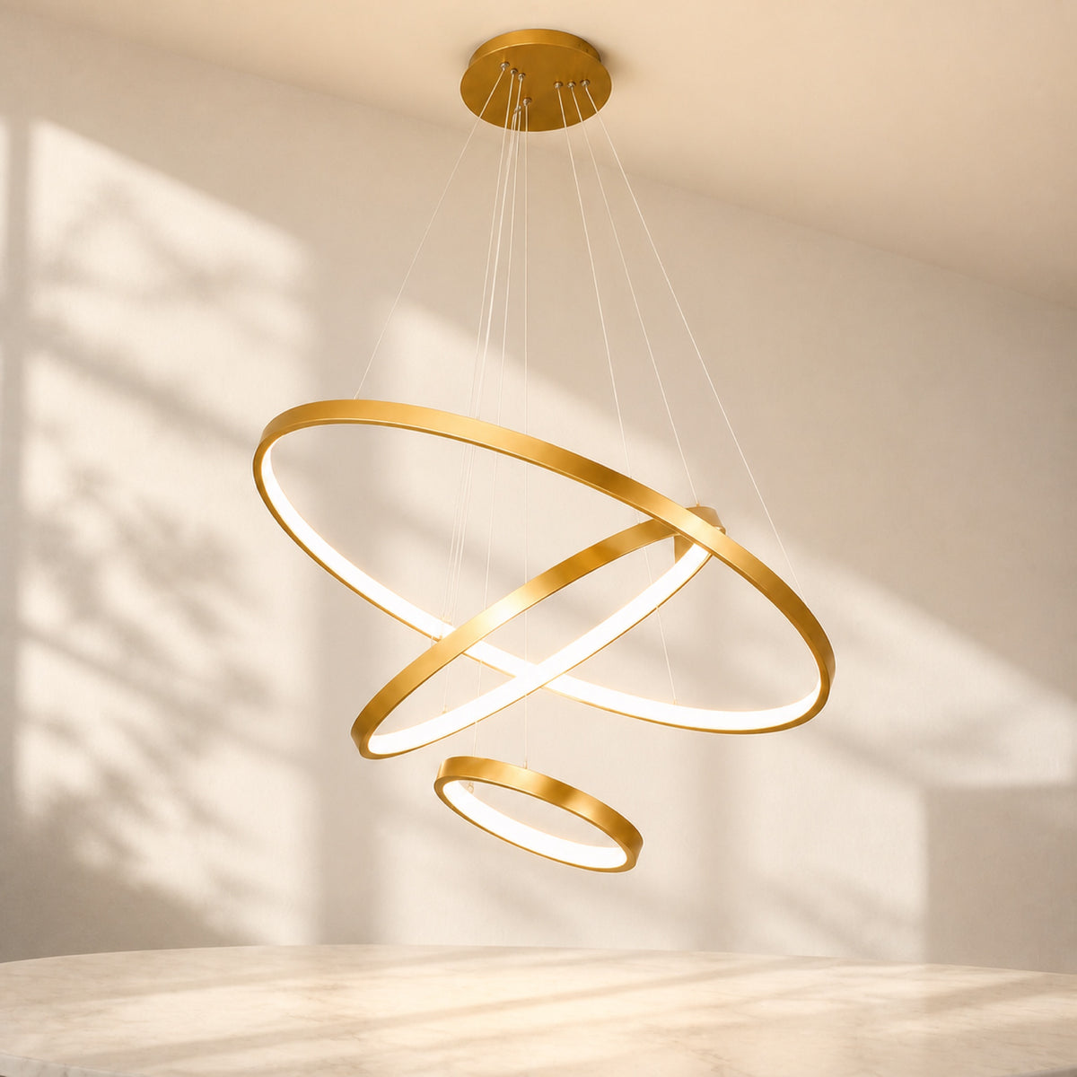 Lustre anneaux LED concentriques, autre cadrage