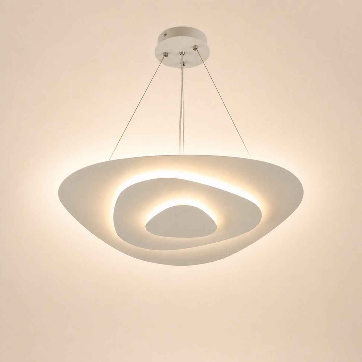 Suspension coupole galet LED, sur fond neutre