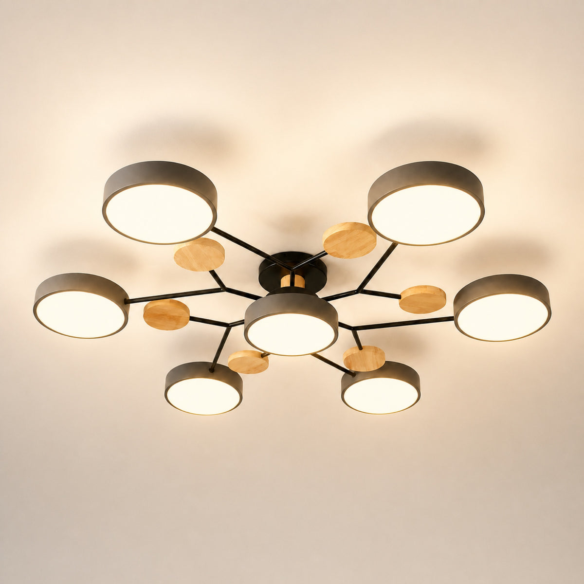 Plafonnier palets LED et bois, autre cadrage