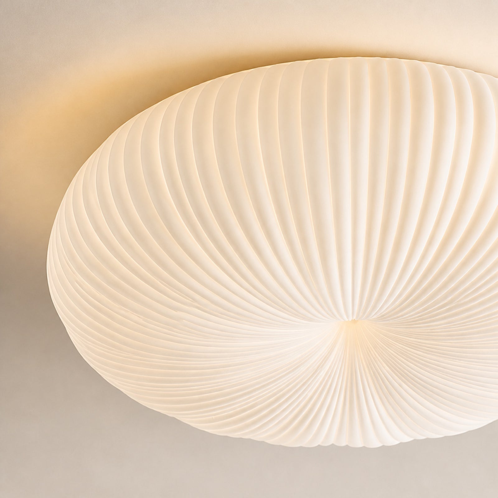 La pièce basse trouve sa lumière