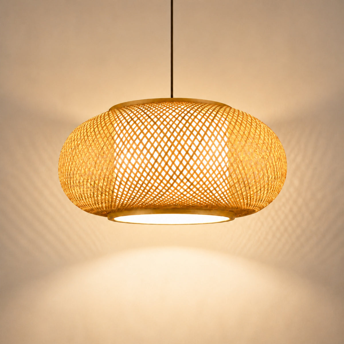 Suspension bambou tissée, autre cadrage