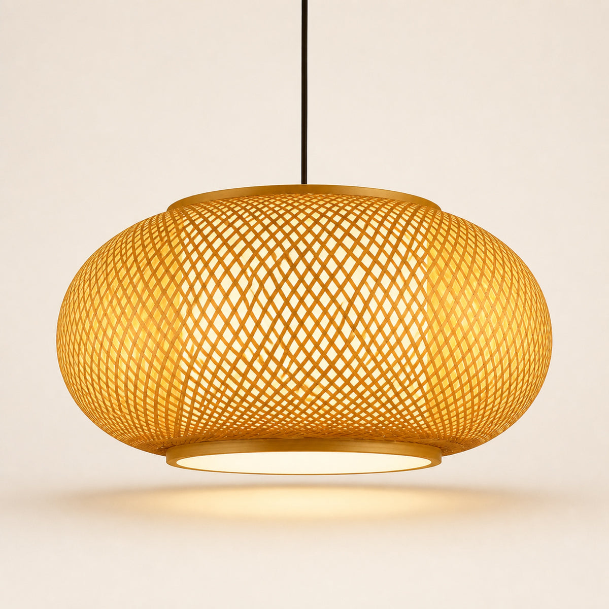 Suspension bambou tissée
