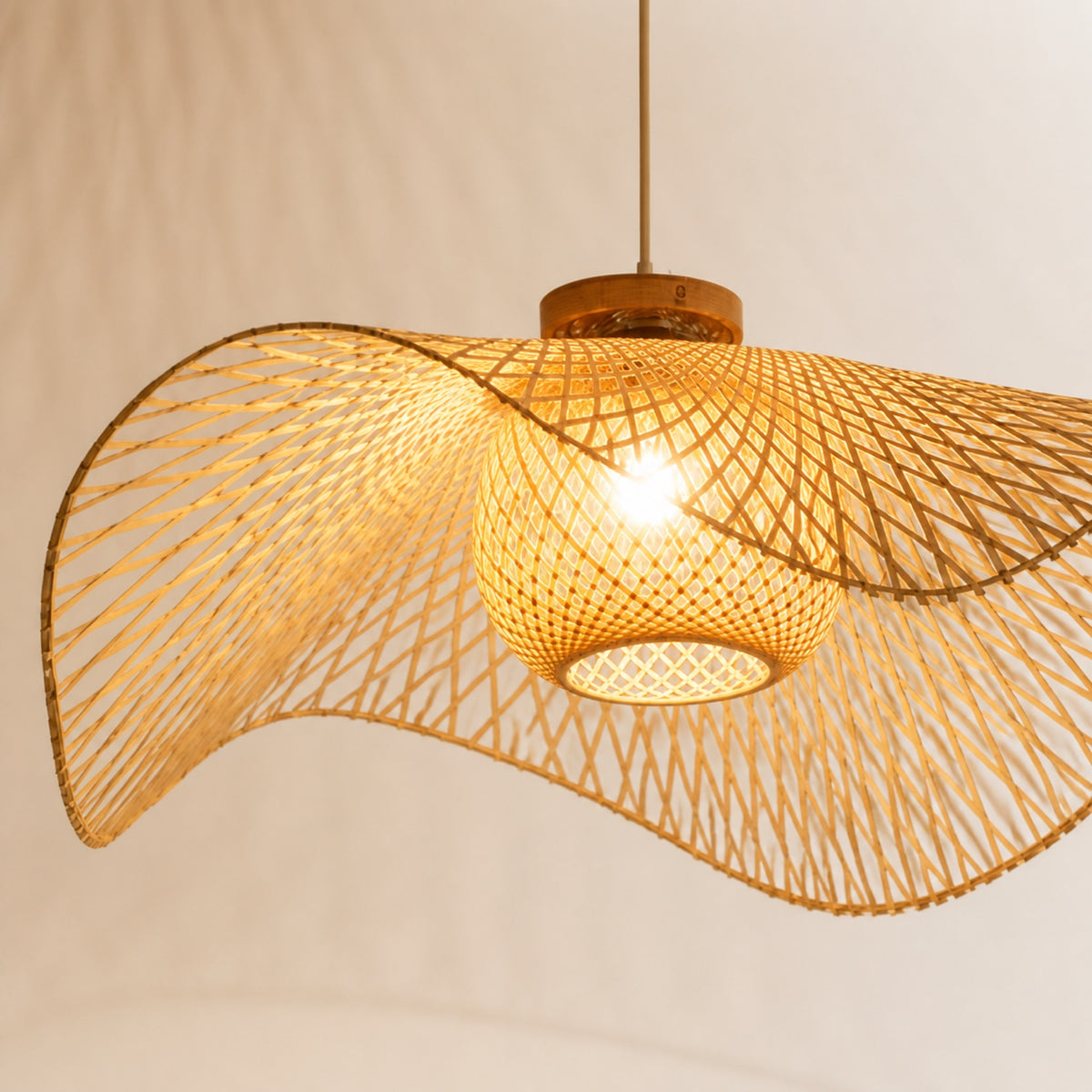 Suspension bambou tissée, autre vue