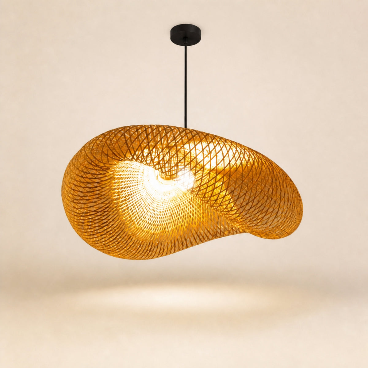 Suspension bambou tressé, noir