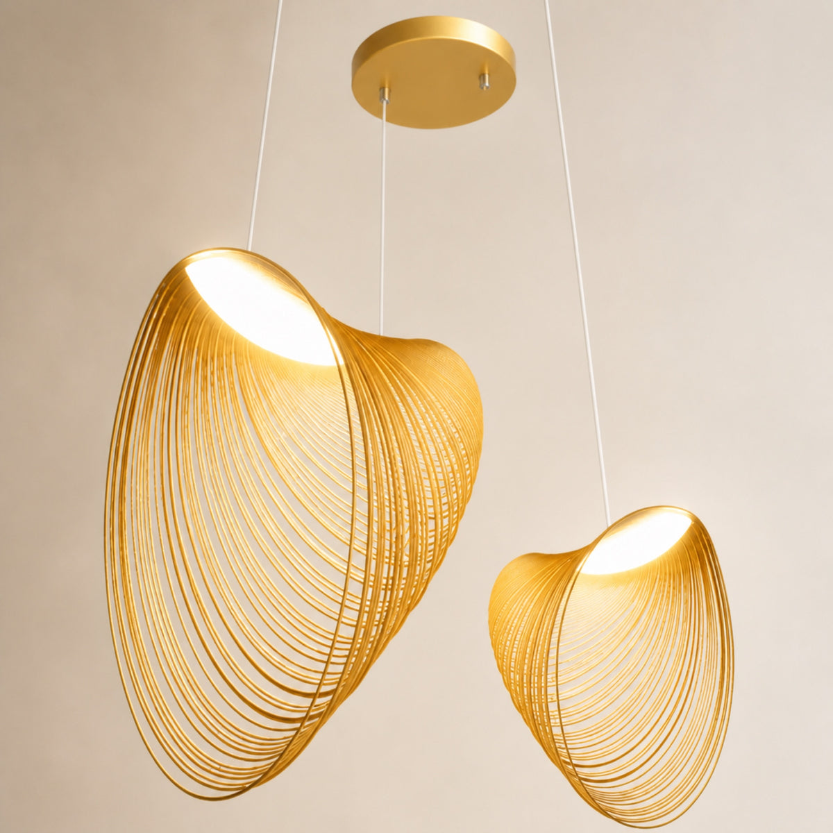 Suspension double coquille en bois tressé, autre vue