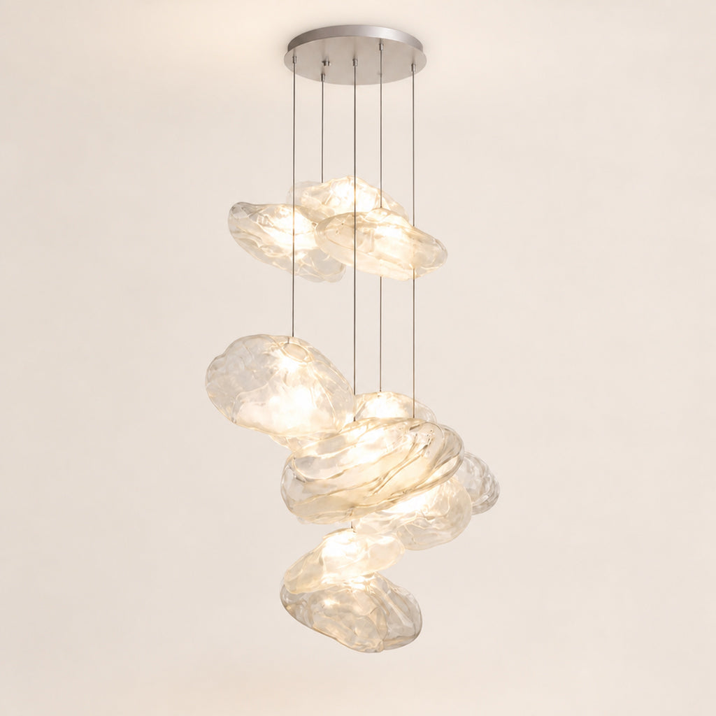 Suspension nuages en verre soufflé, sur fond neutre